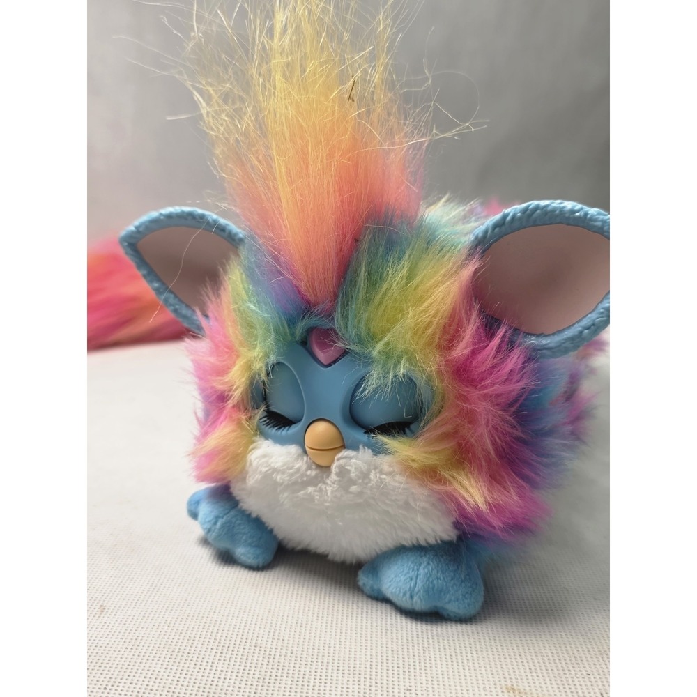 Rainbow DJ Long Furby Model:  G0668